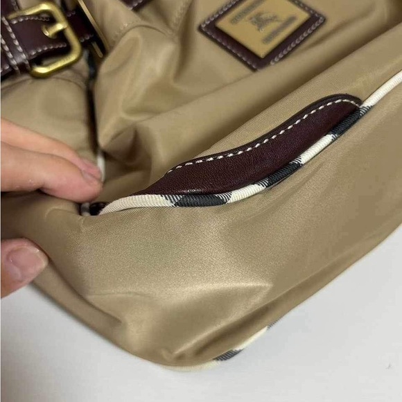 Burberry bucket/shoulder bag - Picture 3 of 16